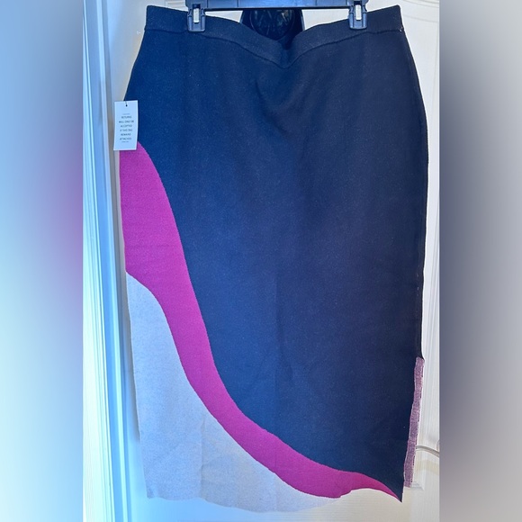 NWT ELoquii Elegant Black and Purple Women's sweater knit Skirt size 18/20 - Picture 2 of 4